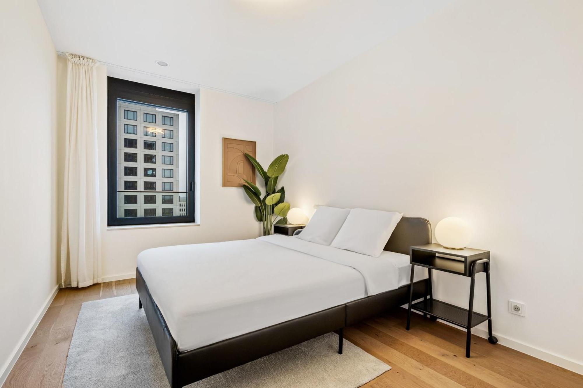 Modern 2BR Apartment with Pool & City Views Luxembourg Extérieur photo