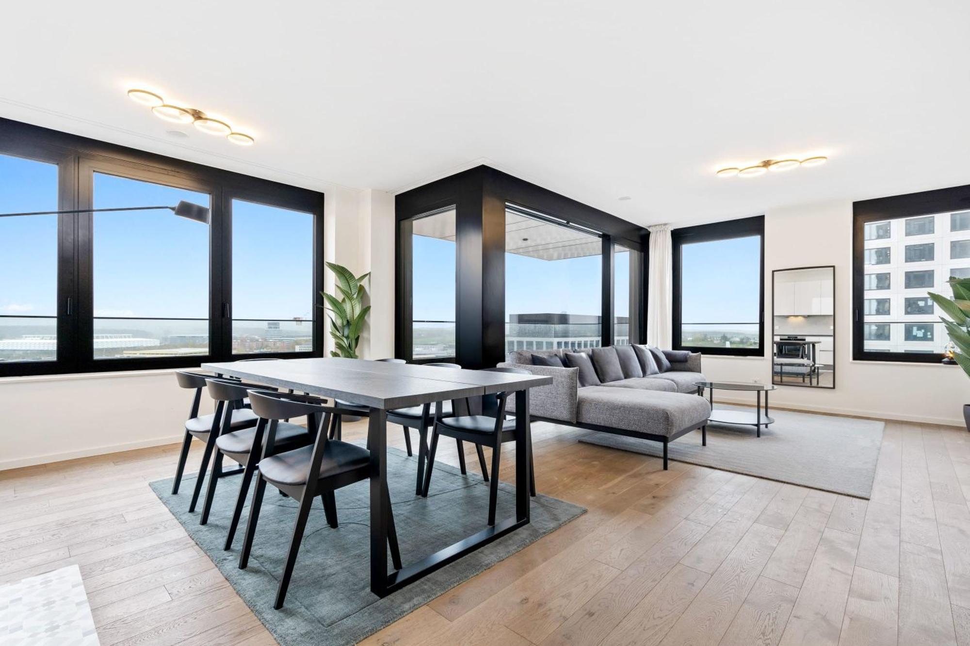 Modern 2BR Apartment with Pool & City Views Luxembourg Extérieur photo
